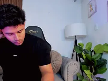 mattiestreams69 – webcam model profile photo Image 18