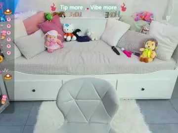 loving_ladies – webcam model profile photo Image 17