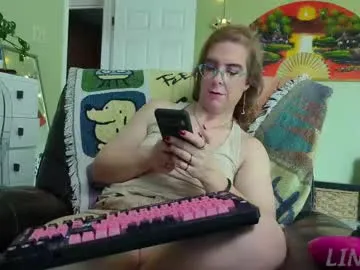 aleckey12 – webcam model profile photo Image 17