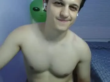 wet_dreamm22 – webcam model profile photo Image 10