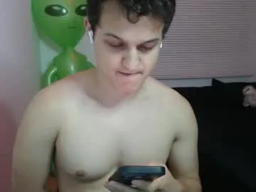 wet_dreamm22 – webcam model profile photo Image 17