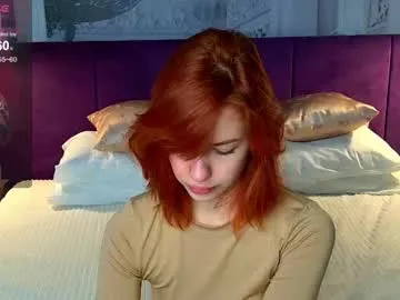 MariyaNovak – webcam model profile photo Image 18