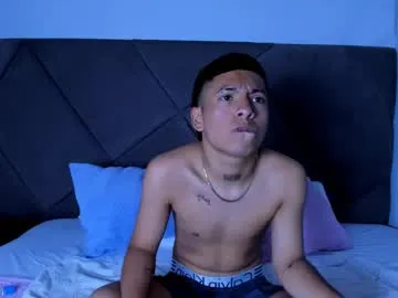 little_kris1 – webcam model profile photo