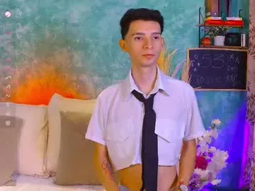 officialtommycash – webcam model profile photo Image 12