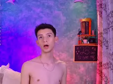 officialtommycash – webcam model profile photo Image 18