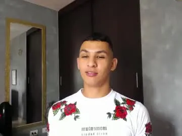 jonathanfranz123 – webcam model profile photo Image 6