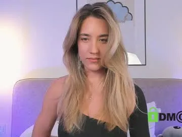 Scarlett – webcam model profile photo Image 2