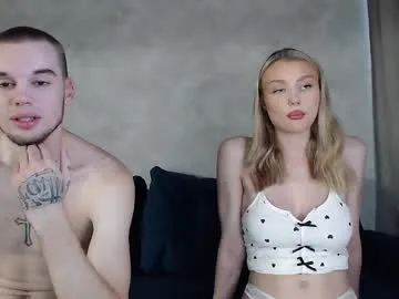 roseandmiah – webcam model profile photo Image 2