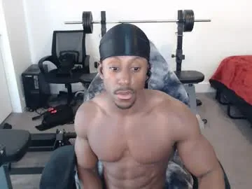 paronti – webcam model profile photo Image 11