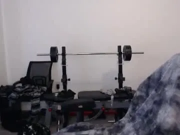 paronti – webcam model profile photo Image 15