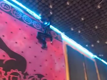 sexy_hot_friends_ – webcam model profile photo Image 3