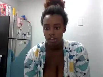 loyalbambi – webcam model profile photo