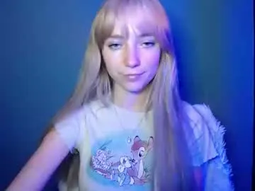 ErzabelLew – webcam model profile photo Image 19