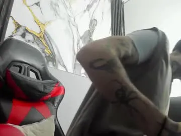 straight__friends – webcam model profile photo Image 13