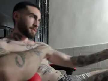 straight__friends – webcam model profile photo Image 6