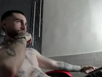 straight__friends – webcam model profile photo Image 8