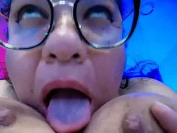 littlejennifer18 – webcam model profile photo Image 14