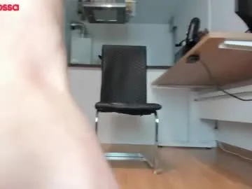 lary_holly – webcam model profile photo Image 16