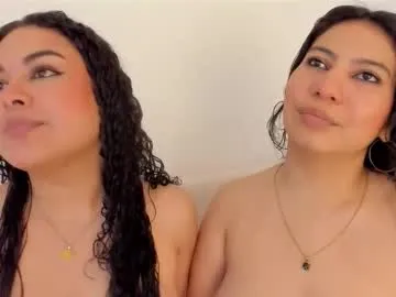 ErikaBonnie – webcam model profile photo Image 13