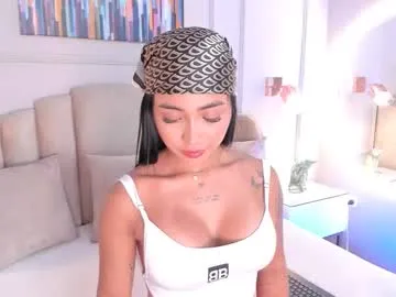 AmyJacobs – webcam model profile photo Image 16