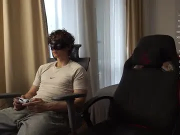 angelsofaurora – webcam model profile photo Image 17