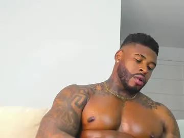 lary_holly – webcam model profile photo Image 6