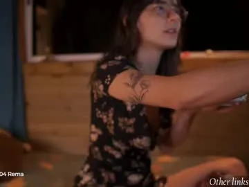 realtryit – webcam model profile photo Image 17