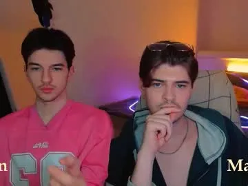 your_dolls – webcam model profile photo Image 10