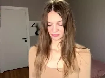 yummy_erika – webcam model profile photo Image 13