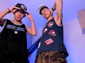 your_dolls – webcam model profile photo Image 19