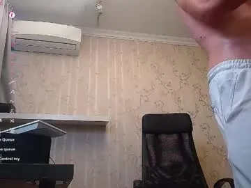 _sopranos_ – webcam model profile photo Image 8