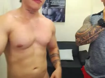 petites_perles – webcam model profile photo Image 11