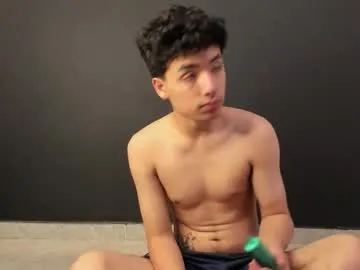 mash_angelo – webcam model profile photo Image 2