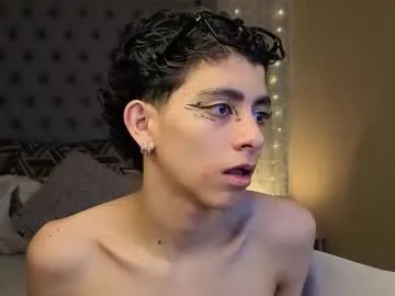 angelsofaurora – webcam model profile photo Image 6