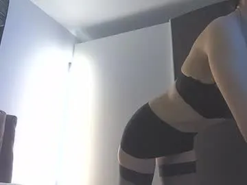 loving_ladies – webcam model profile photo Image 2