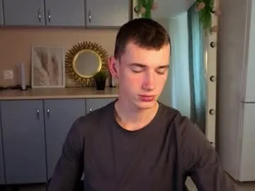 your_dolls – webcam model profile photo Image 3