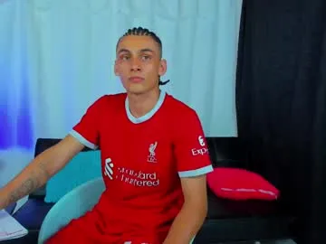 justingtime21 – webcam model profile photo Image 11