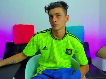 justingtime21 – webcam model profile photo Image 14