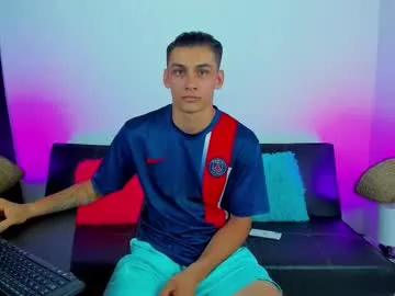 justingtime21 – webcam model profile photo Image 18