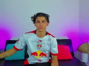 justingtime21 – webcam model profile photo Image 19