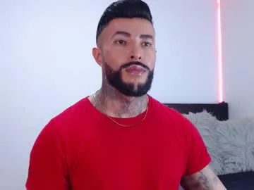 lary_holly – webcam model profile photo Image 17