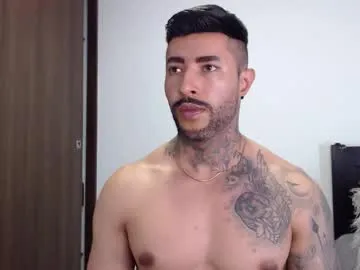 lary_holly – webcam model profile photo Image 8