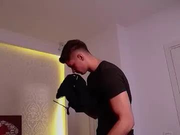 your_dolls – webcam model profile photo Image 12