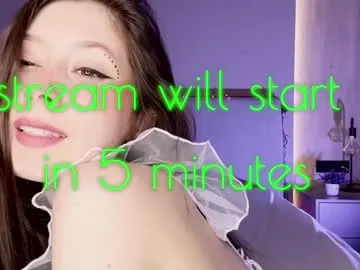 loving_ladies – webcam model profile photo Image 18