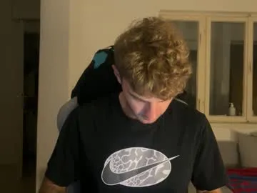 kira0541 – webcam model profile photo Image 18