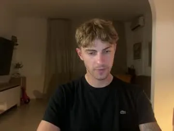 kira0541 – webcam model profile photo Image 19