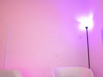 mia_coliin Image 4