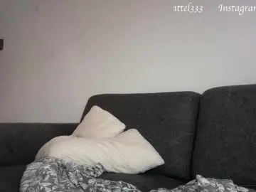 pinkypuppa – webcam model profile photo Image 6