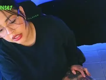 realtryit – webcam model profile photo Image 16