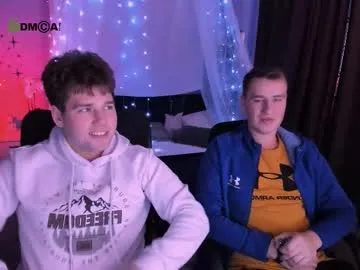 straight__friends – webcam model profile photo Image 5